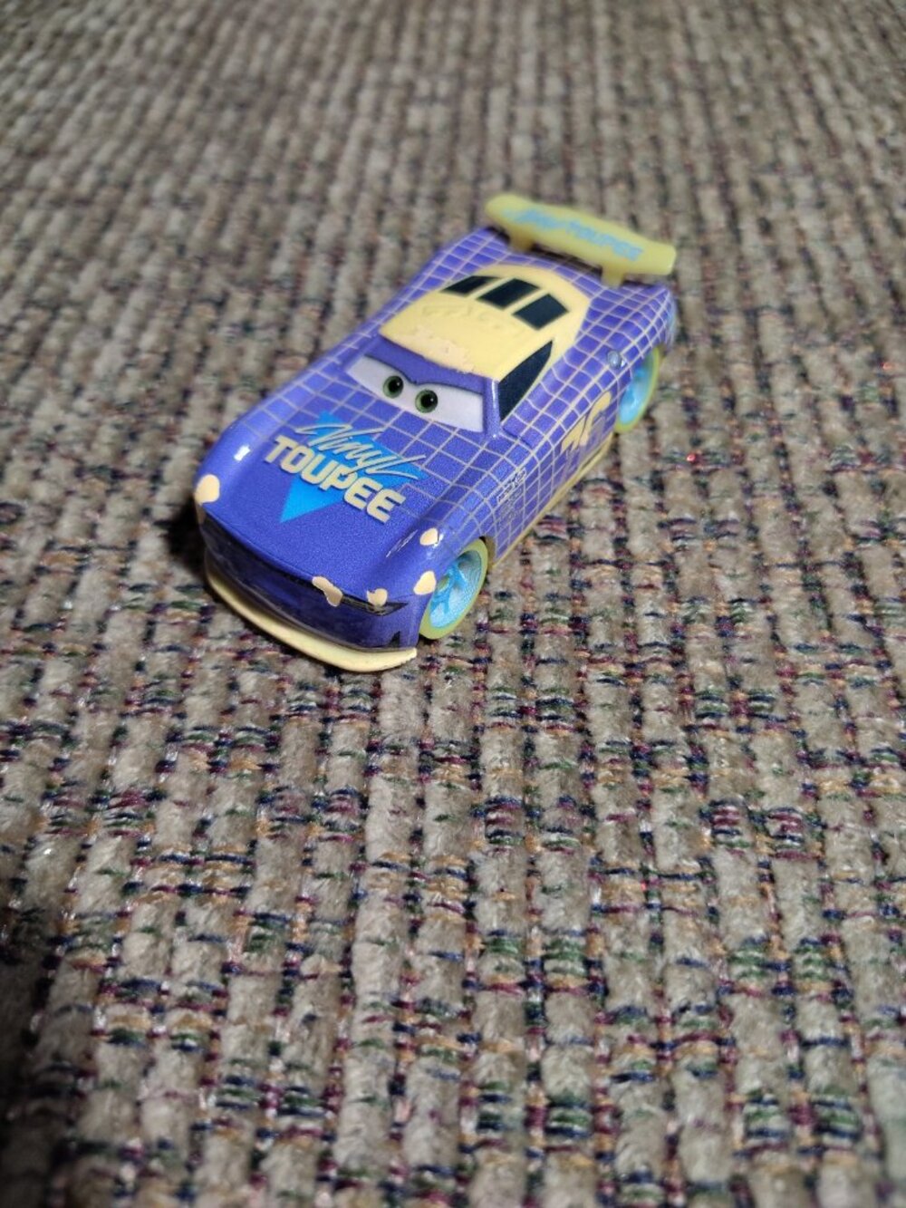 Disney Pixar Cars Will Rusch Vinyl Toupee #76 Glow Racers Car